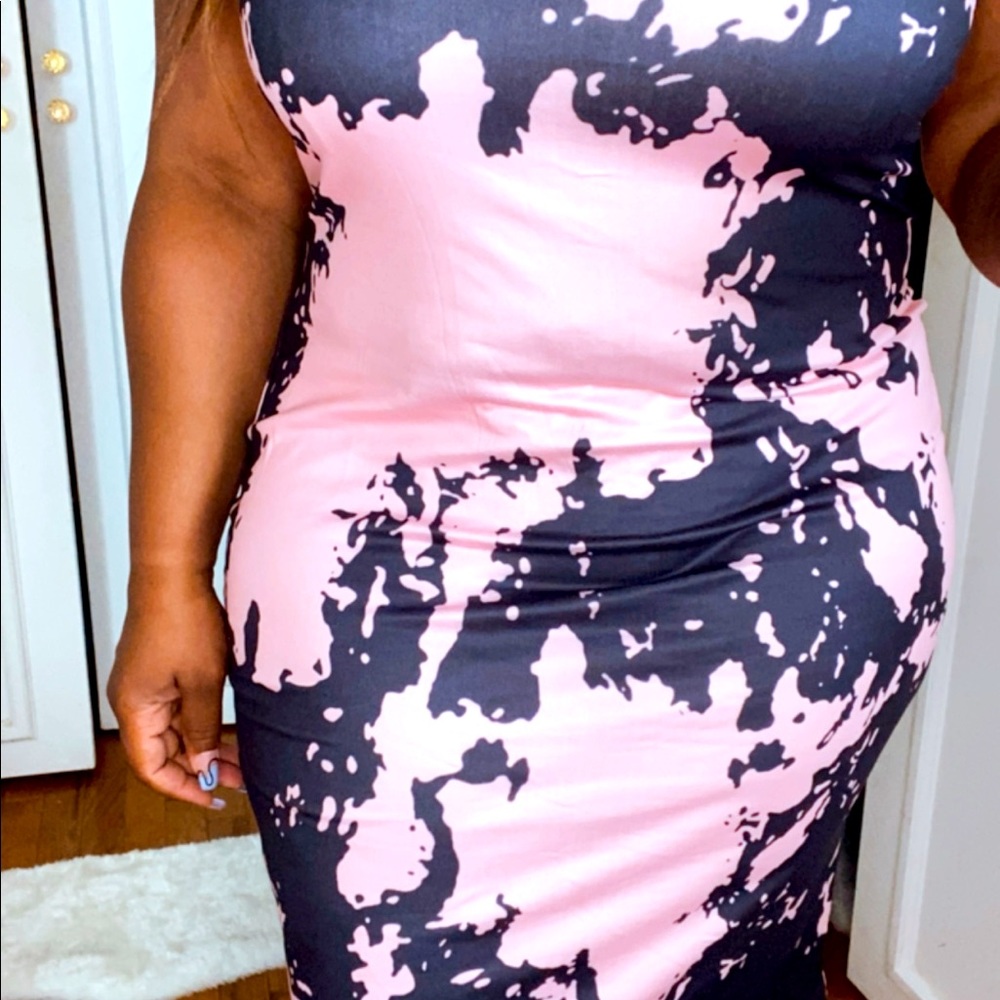 Pink Ink Spot Body Con Dress (XL)